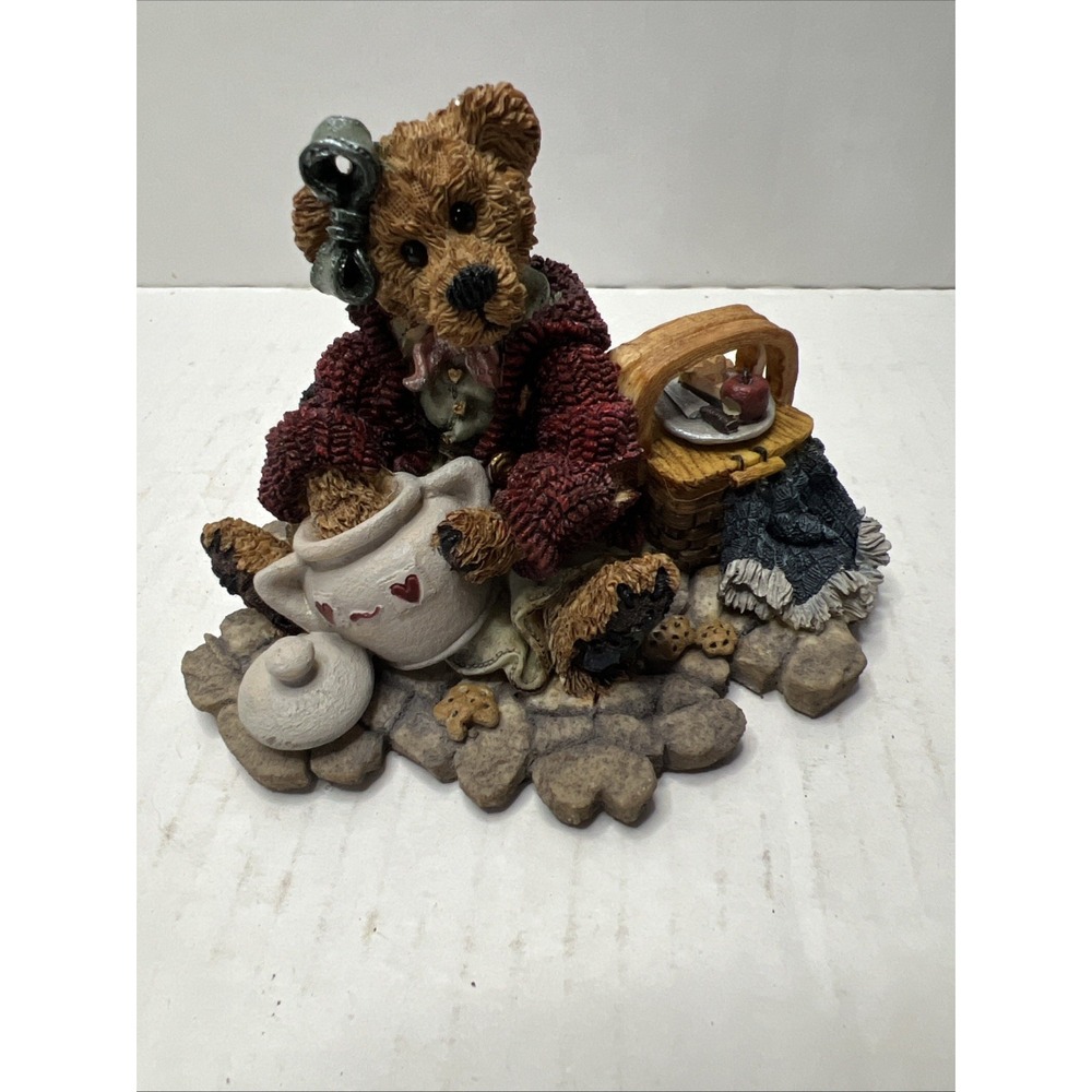 Retired Boyds Bears & Friends Bear Stone Velma Q Berri Weather The Cookie Queen